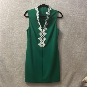 Elle Green & White Sheath Dress with Plunge Neckline
